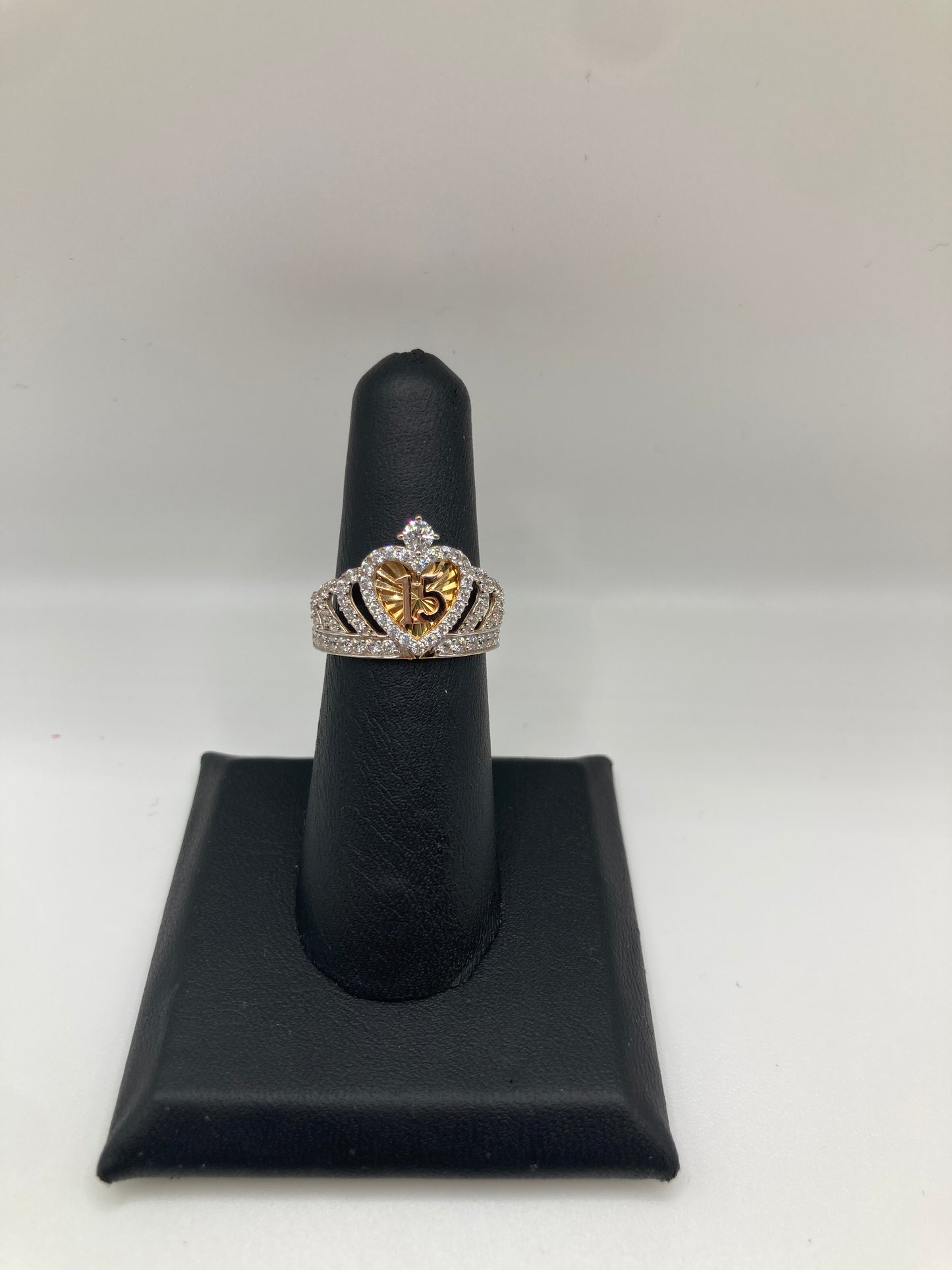 14K gold Quinceañera Crown Ring